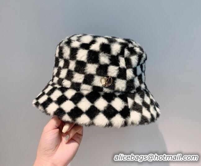 Promotional Louis Vuitton Check Rabbit Fur Bucket Hat 10474 White/Black 2021