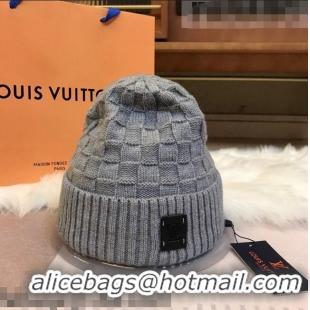 Top Design Louis Vuitton Patch Knit Hat 110522 Grey 2021