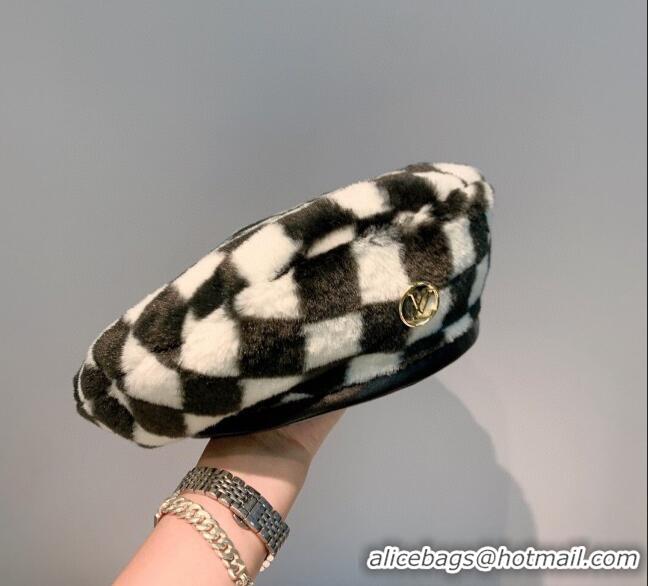 Buy Fashionable Louis Vuitton Check Fur Beret Hat 1105124 Black 2021