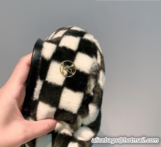 Buy Fashionable Louis Vuitton Check Fur Beret Hat 1105124 Black 2021