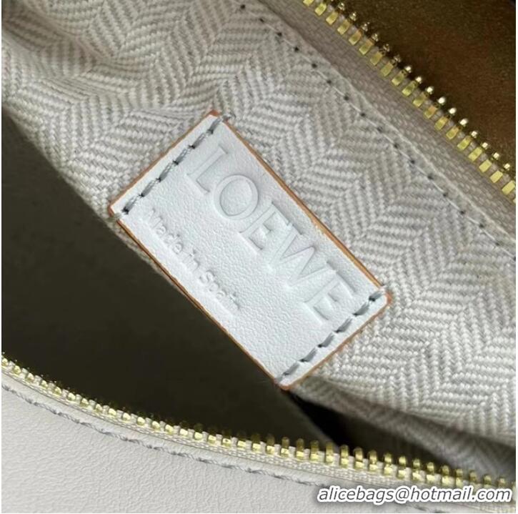 Market Sells Loewe small Puzzle Bag Original Leather 6125 gray