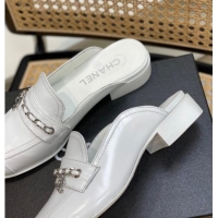 Top Design Chanel Lambskin Chain Flat Mules White 0620120