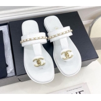 Stylish Chanel Lambskin CC Stud and Chain Flat Slide Sandals White 070146