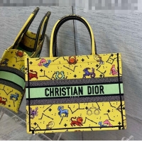 Good Product Dior Medium Book Tote Bag in Yellow Pixel Zodiac Embroidery M941 2022