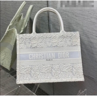 Famous Brand Dior Medium Book Tote Bag in White Embroidery with Macrame Effect M941 2022