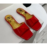 Trendy Design Valentino One Stud Patent Leather Flat Slide Sandals Red 052430