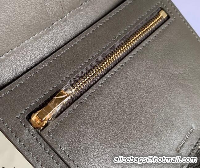 Shop Best Celine Palm-Grained Leather Medium Strap Wallet CE1826 Grey 2022