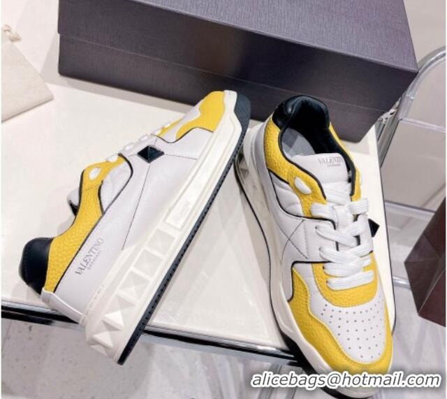 Fashion Luxury Valentino One Stud Low-Top Nappa Sneakers White/Yellow 062517