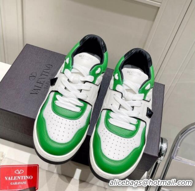 Good Quality Valentino One Stud Low-Top Nappa Sneakers White/Green 062518