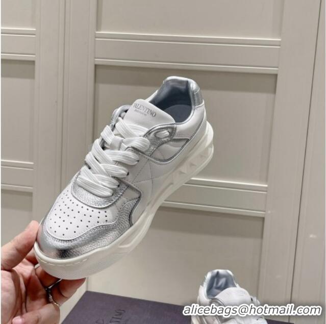 Top Grade Valentino One Stud Low-Top Nappa Sneakers White/Silver 062525