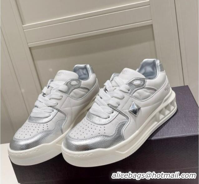 Top Grade Valentino One Stud Low-Top Nappa Sneakers White/Silver 062525