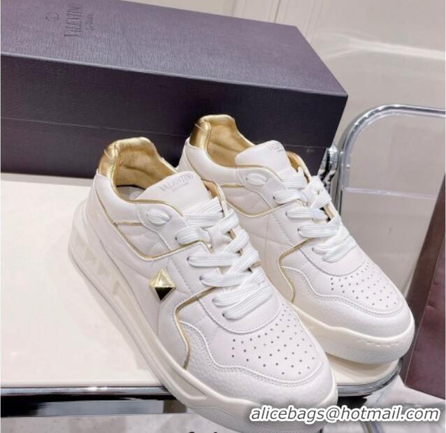 Good Product Valentino One Stud Low-Top Nappa Sneakers White/Gold 062527