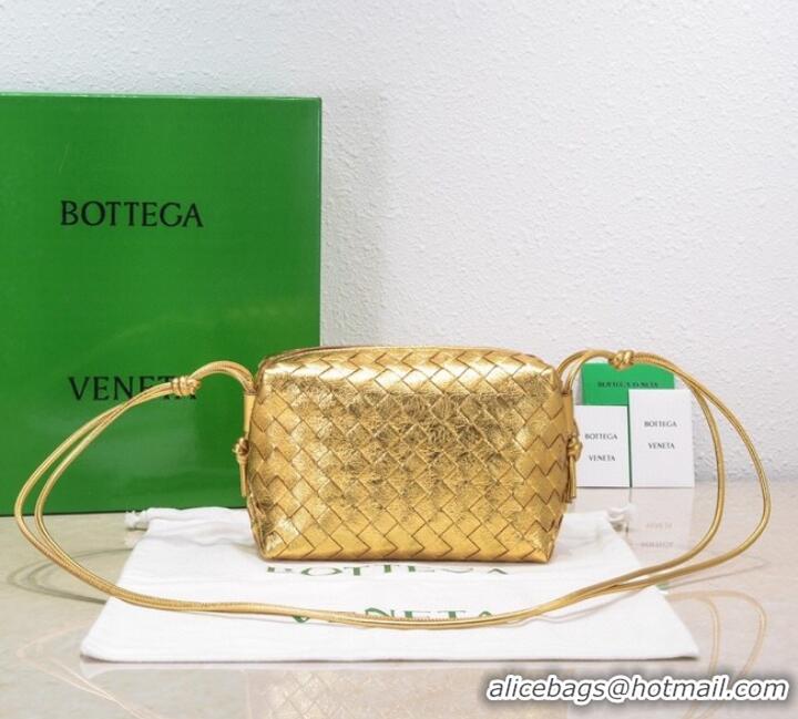 Promotional Bottega Veneta Small intrecciato leather cross-body bag 680255 gold