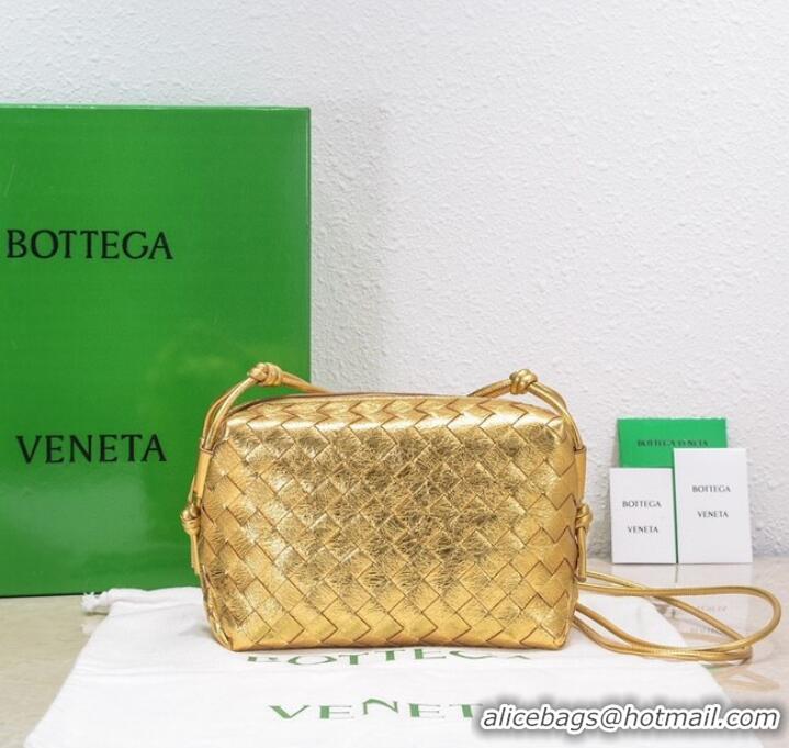 Promotional Bottega Veneta Small intrecciato leather cross-body bag 680255 gold