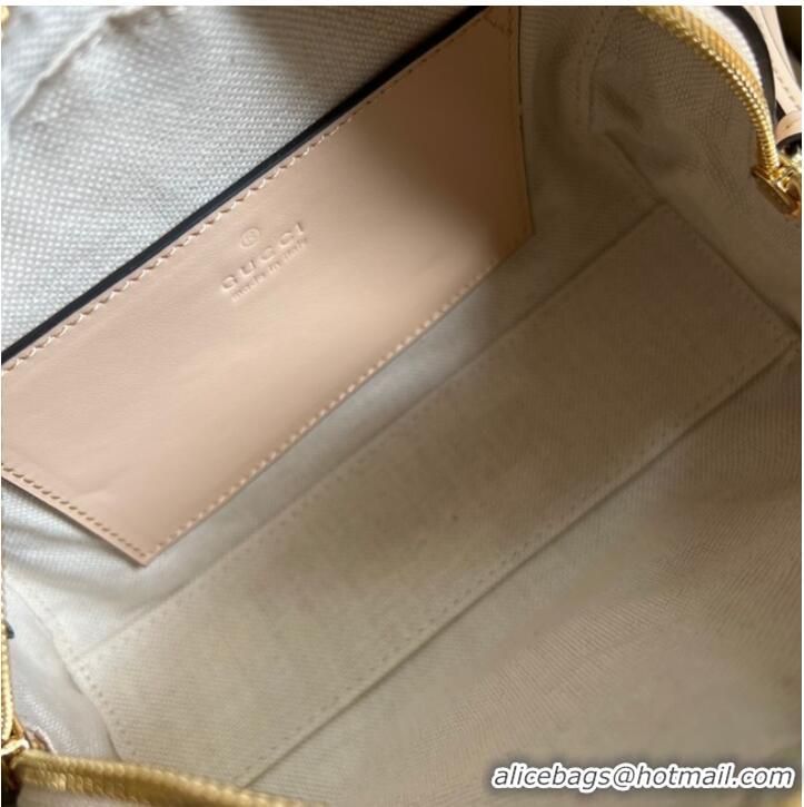 Pretty Style Gucci GG Matelasse leather top handle bag 702251 Beige