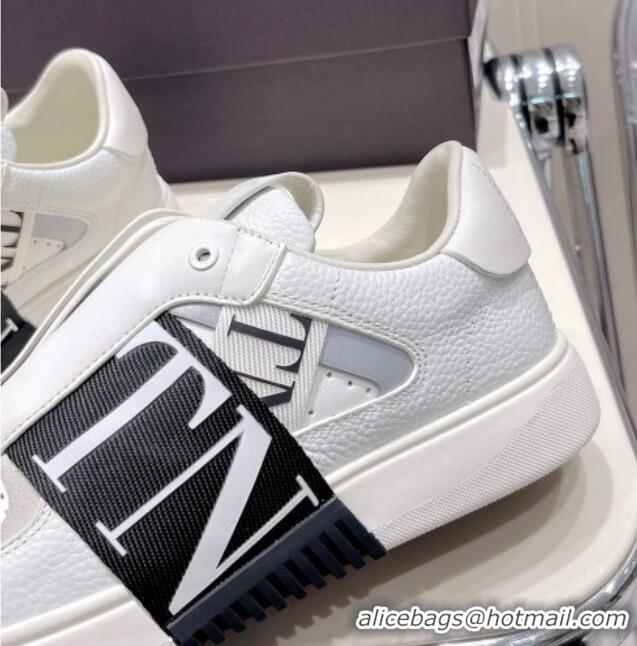 Perfect Valentino VLTN Calfskin Low-top Sneakers White/Black 062541