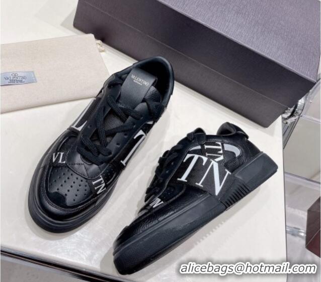 Pretty Style Valentino VLTN Calfskin Low-top Sneakers White/Black 062546