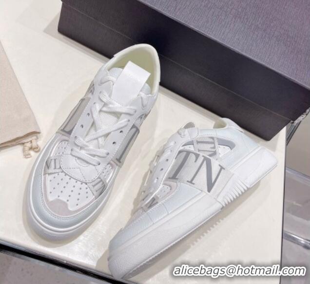 Good Looking Valentino VLTN Calfskin Low-top Sneakers White/Grey 062549