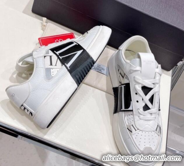 Low Cost Valentino VLTN Calfskin Low-top Sneakers White/Black 062560