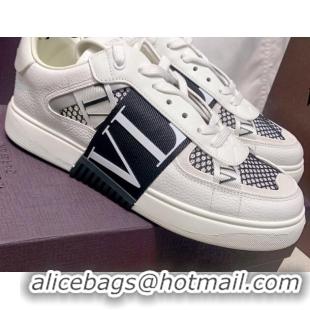 Luxurious Valentino VL7N Low Sneakers in Mesh and Calfskin Aged White/Black 2072065