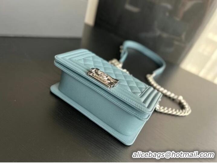 Trendy Design SMALL BOY CHANEL HANDBAG Calfskin & Silver-Tone Metal A67085 Light Blue