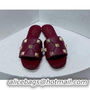 Pretty Style Valentino Roman Stud Grained Calfskin Flat Slide Sandals Burgundy 072230