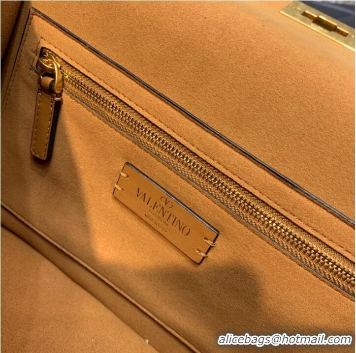 Pretty Style VALENTINO GARAVANI Roman Stud soft sheep leather chain shoulder bag VW0B0I82 Caramel