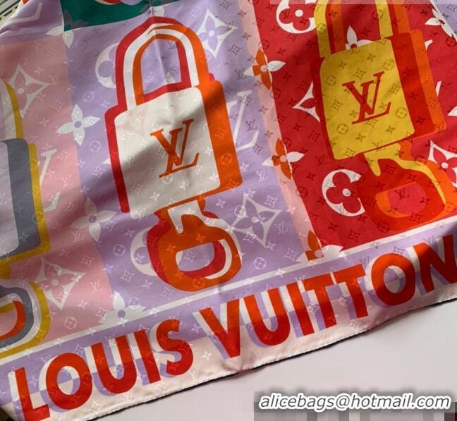 Famous Brand Louis Vuitton LV Unlocked Silk Square Scarf 90x90cm LV2642 Pink 2022