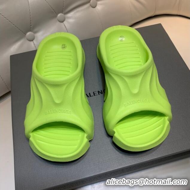 Purchase Balenciaga Rubber Slide Sandals Neon Green 0620153