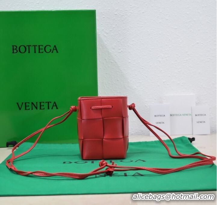 Top Quality Bottega Veneta Mini intreccio leather crossbody bucket bag 680217 Red