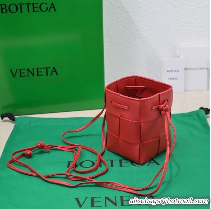 Top Quality Bottega Veneta Mini intreccio leather crossbody bucket bag 680217 Red