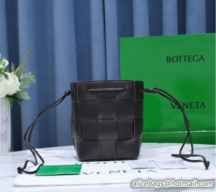 Shop Best Bottega Veneta Small Cassette Bucket Bag 680218 black