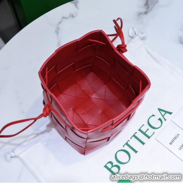 Famous Brand Bottega Veneta Small Cassette Bucket Bag 680218 red