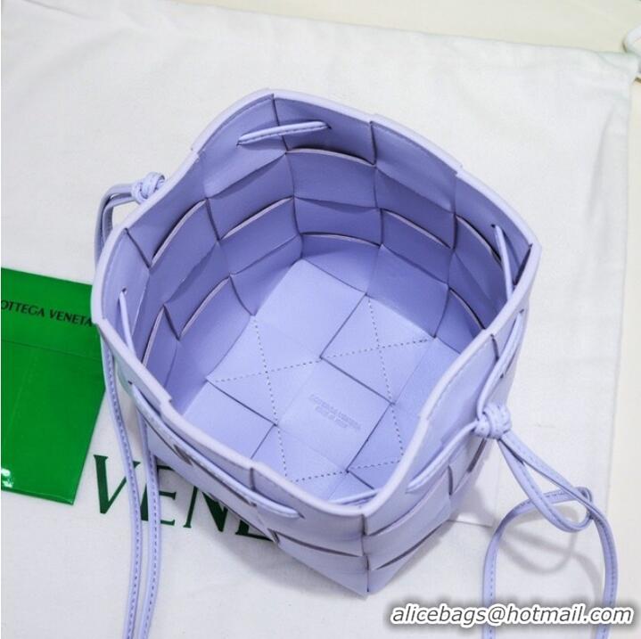 Promotional Bottega Veneta Small Cassette Bucket Bag 680218 Wisteria