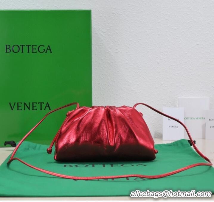 Promotional Bottega Veneta Mini intrecciato leather clutch with strap 585852 Red