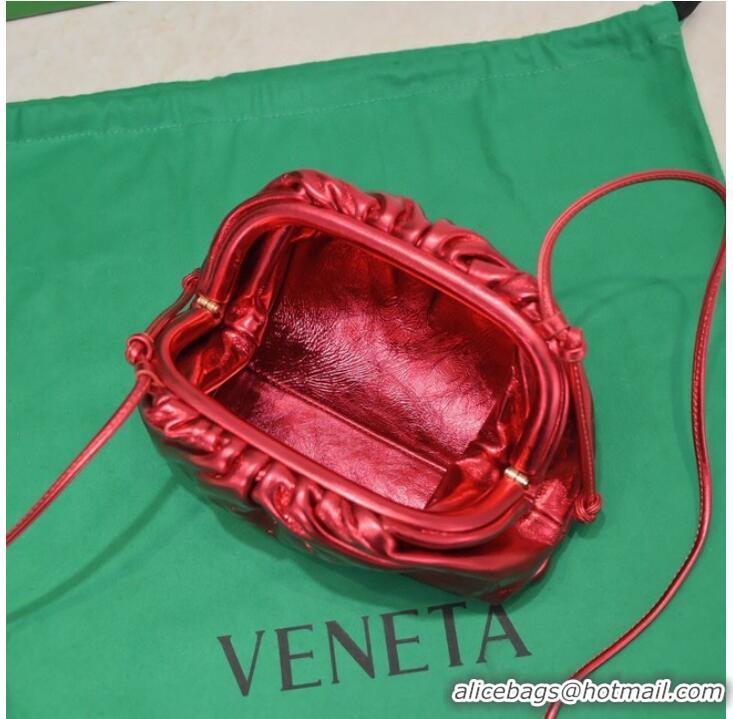 Promotional Bottega Veneta Mini intrecciato leather clutch with strap 585852 Red