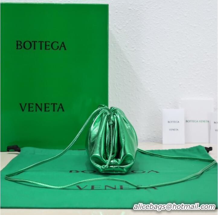 Promotional Bottega Veneta Mini intrecciato leather clutch with strap 585852 Parakeet