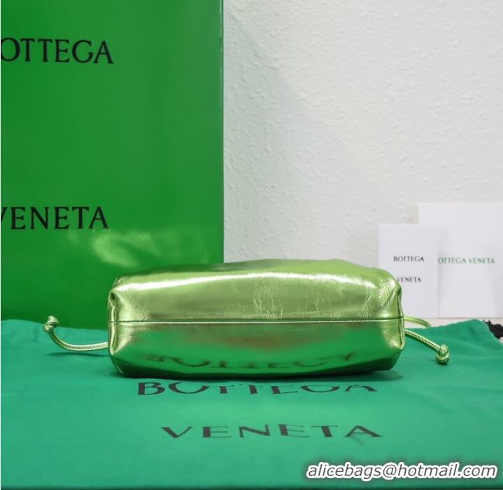 Good Quality Bottega Veneta Mini intrecciato leather clutch with strap 585852 green