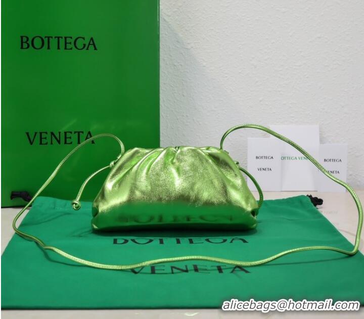 Good Quality Bottega Veneta Mini intrecciato leather clutch with strap 585852 green