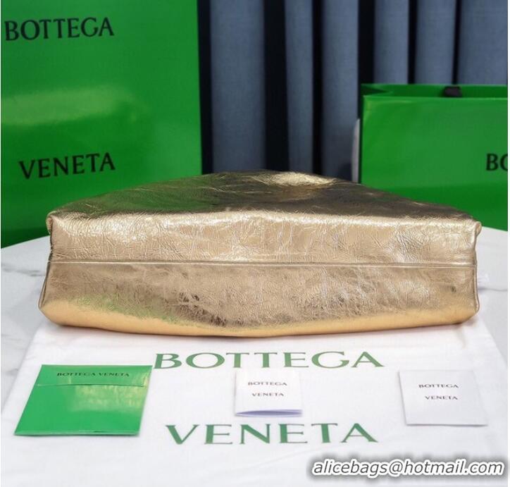 Famous Brand Bottega Veneta Leather clutch 576227 Gold