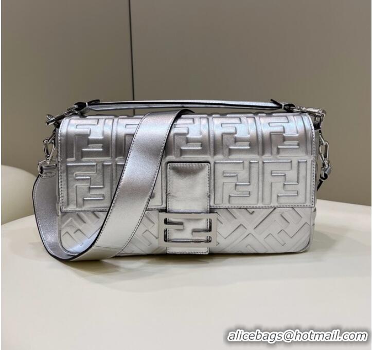 Promotional Fendi Baguette Large leather bag 8BR771A silver