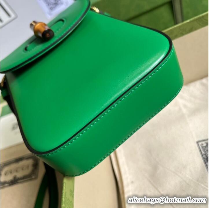 Trendy Design Gucci Bamboo mini handbag 702106 green