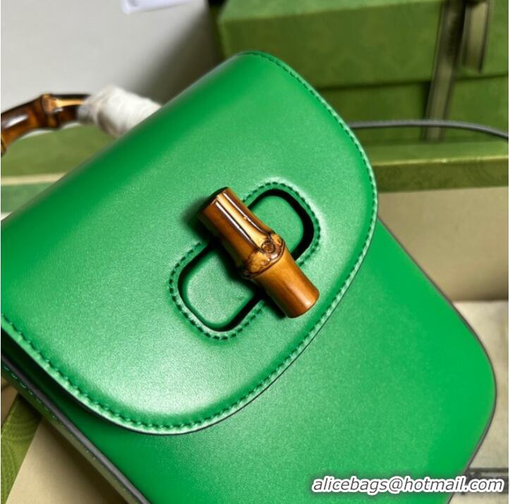 Trendy Design Gucci Bamboo mini handbag 702106 green