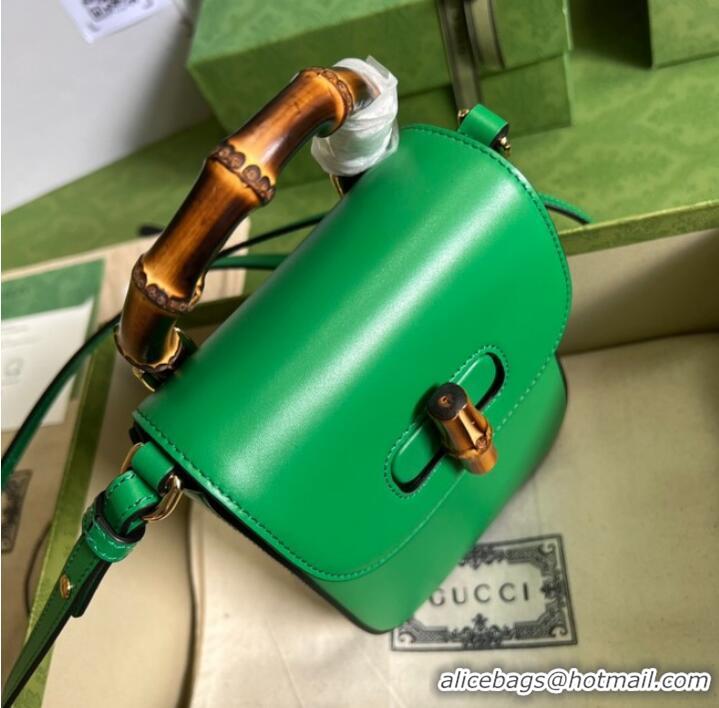 Trendy Design Gucci Bamboo mini handbag 702106 green