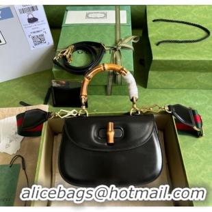 Famous Brand Gucci Small top handle bag with Bamboo 675797 black