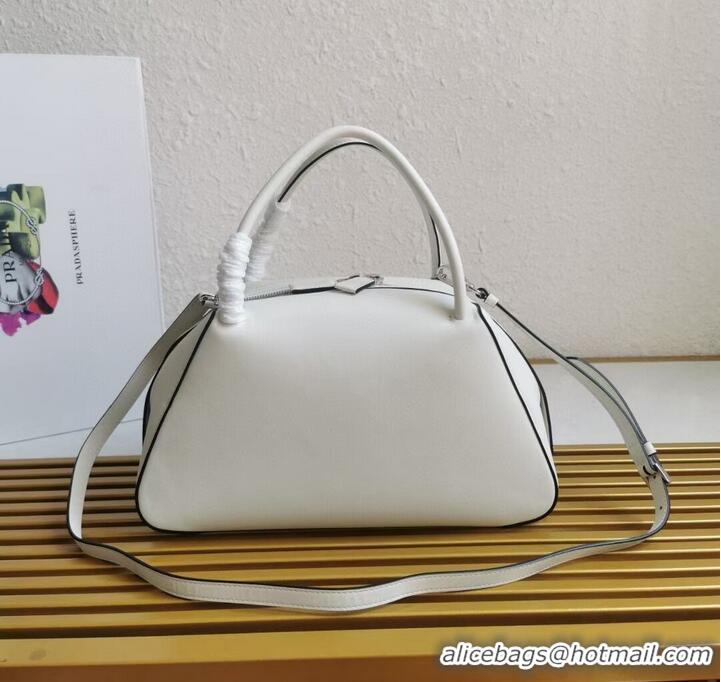 Shop Grade Prada leather tote bag 1BD665 white