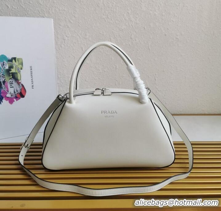 Shop Grade Prada leather tote bag 1BD665 white