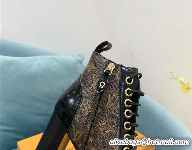 Charming Louis Vuitton Star Trail Ankle Boots in Brown Monogram Canvas 909481