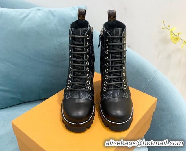 Top Design Louis Vuitton Star Trail Ankle Boots in Black Monogram Canvas 090952