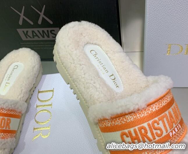 Pretty Style Dior Dway Flat Slide Sandals in Embroidered Cotton and Shearling White/Orange 080947